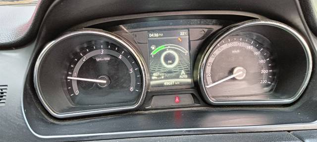 https://images10.gaadi.com/usedgaadi-sellcar/UsedCar/e5d37ef3a/15d2ec6e-50ab-492c-a498-1b8bad9bf754.jpg?imwidth=6402