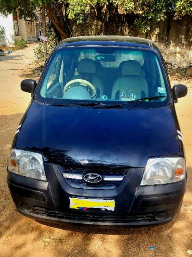 https://images10.gaadi.com/usedgaadi-sellcar/UsedCar/e5d41cbda/5c6d189e-9cb1-45f2-83d7-75f9df64c57f.jpg?imwidth=6401