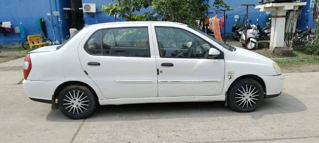 https://images10.gaadi.com/usedgaadi-sellcar/UsedCar/e5d46838a/c60e4851-6260-44c7-98ab-9100a6353ea4.jpg?imwidth=6400
