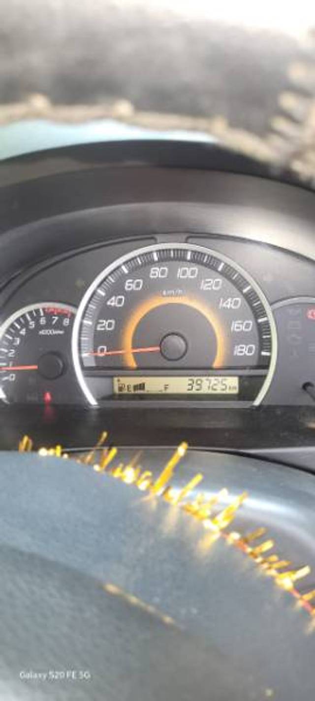 https://images10.gaadi.com/usedgaadi-sellcar/UsedCar/e5d4af9ba/02d454cd-5782-4b31-ad29-c86035fa7b20.jpeg?imwidth=6401