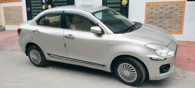 https://images10.gaadi.com/usedgaadi-sellcar/UsedCar/e5d4c3afa/baca2efe-3e6d-4fd8-a4ea-f14d50270645.jpg?imwidth=6400