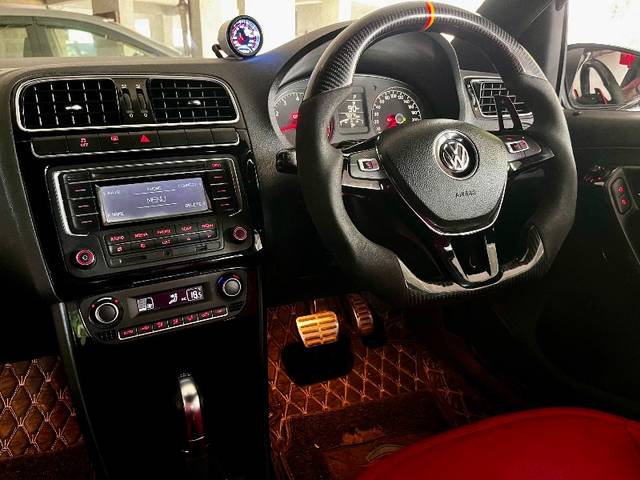 https://images10.gaadi.com/usedgaadi-sellcar/UsedCar/e5d52d23a/53d3491f-01d7-4a6b-8b26-ed22599a2f43.jpeg?imwidth=6402
