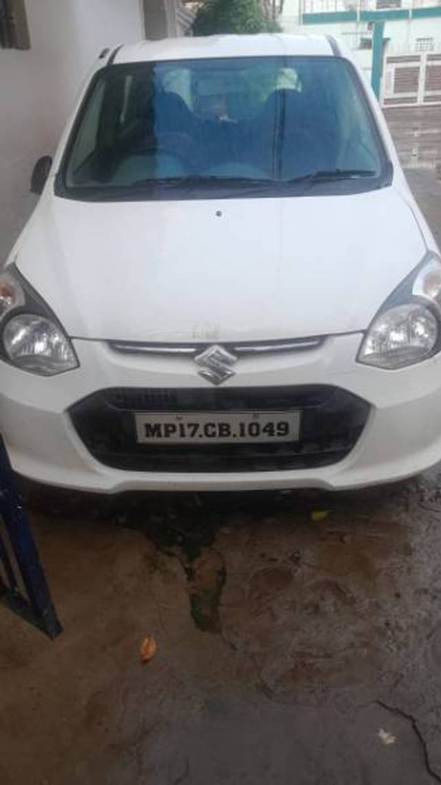 https://images10.gaadi.com/usedgaadi-sellcar/UsedCar/e5d5cc59a/0f1a9e83-7c08-4eab-837d-2d68a16316a2.jpg?imwidth=6400