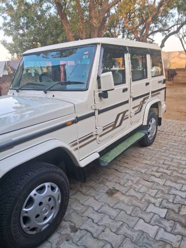 https://images10.gaadi.com/usedgaadi-sellcar/UsedCar/e5d61495a/6c5b55a3-7b74-4122-8283-bef33617609c.jpg?imwidth=6402