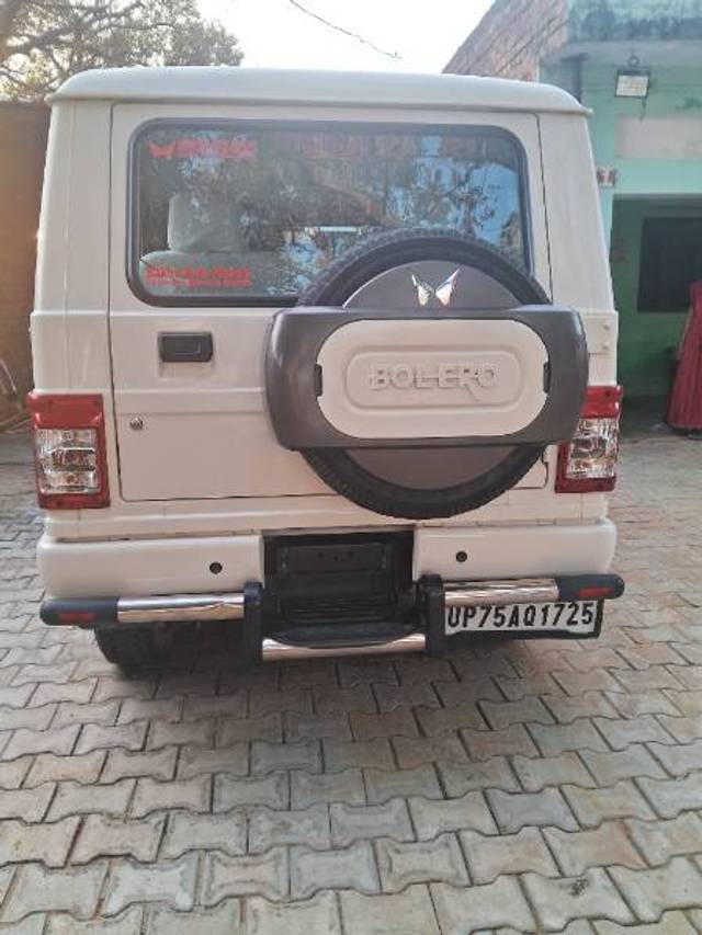 https://images10.gaadi.com/usedgaadi-sellcar/UsedCar/e5d61495a/d34c7fc4-9c92-4e94-84c5-7f5091df9ad9.jpg?imwidth=6401