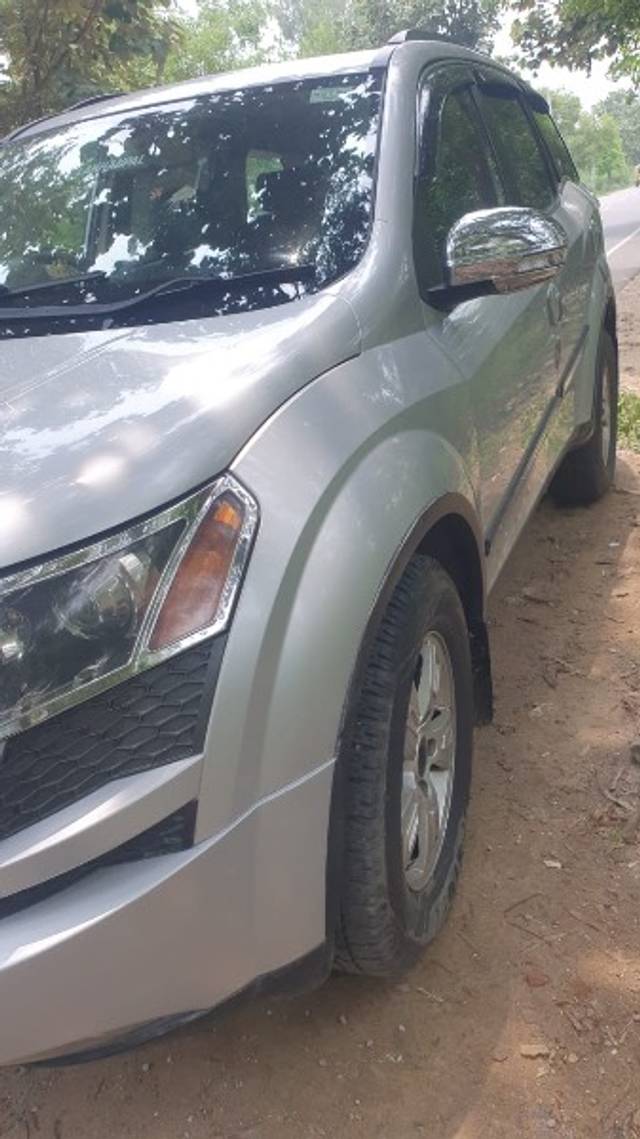 https://images10.gaadi.com/usedgaadi-sellcar/UsedCar/e5d705c0a/00d08529-1fe2-4ce2-9623-7b0434200c79.jpeg?imwidth=6400