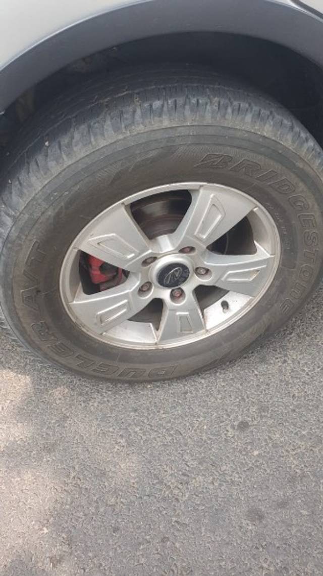 https://images10.gaadi.com/usedgaadi-sellcar/UsedCar/e5d705c0a/06486307-b4e7-476f-bf3d-5bb18775f16a.jpeg?imwidth=6402