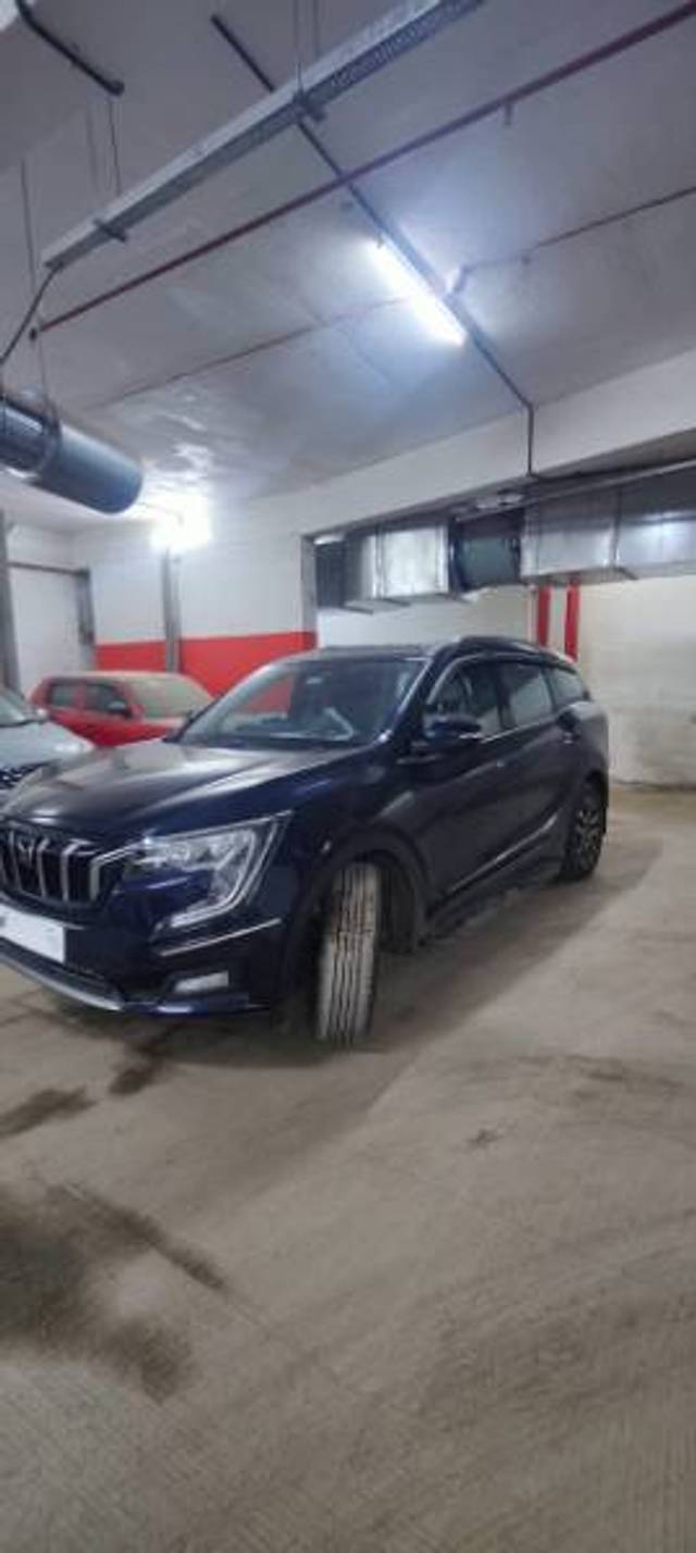 https://images10.gaadi.com/usedgaadi-sellcar/UsedCar/e5d7168aa/2ec43010-f63e-4264-9a6f-d17562156f55.jpg?imwidth=6402