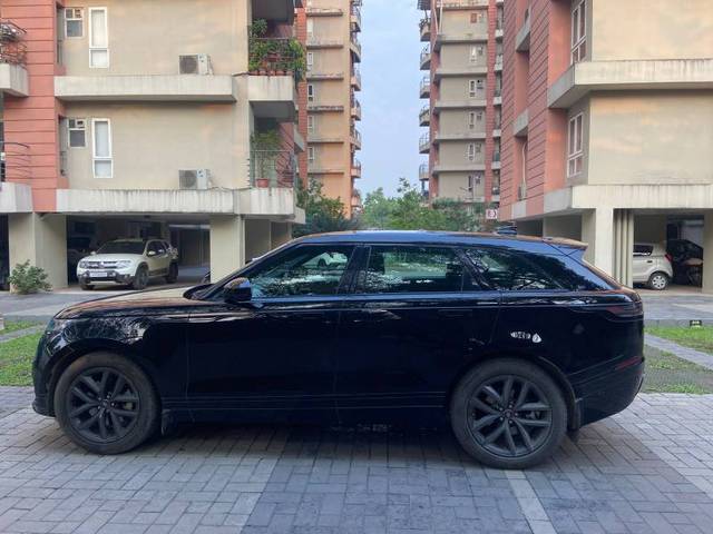 https://images10.gaadi.com/usedgaadi-sellcar/UsedCar/e5d722cda/a8bf0564-9f73-425e-b5e8-091007620224.jpeg?imwidth=6402