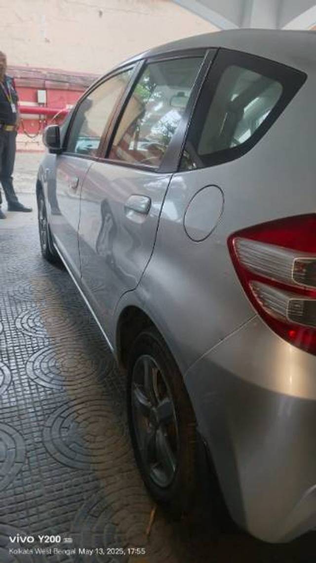 https://images10.gaadi.com/usedgaadi-sellcar/UsedCar/e5d7c480a/660fa018-9174-44a0-96fb-e137c5b61284.jpg?imwidth=6401