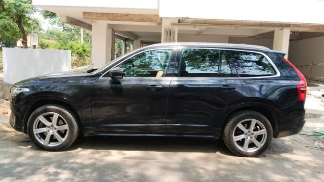 https://images10.gaadi.com/usedgaadi-sellcar/UsedCar/e5d7dd98a/be2f3b33-3939-4ee1-b4dd-55e269e05337.jpeg?imwidth=6401