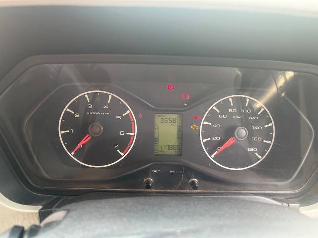 https://images10.gaadi.com/usedgaadi-sellcar/UsedCar/e5d81159a/6fa82ec4-c562-4e35-9b89-de64d5e57497.jpeg?imwidth=6402