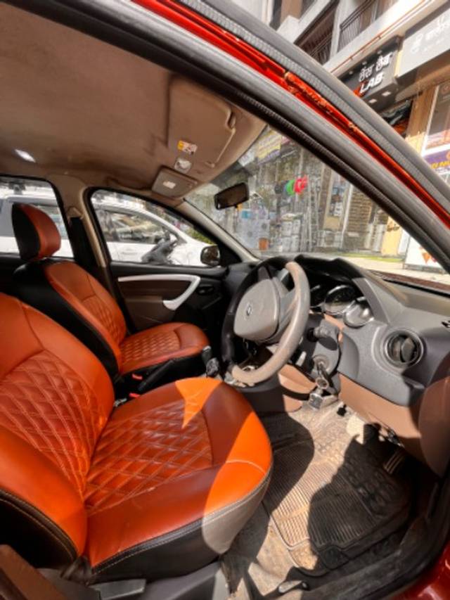https://images10.gaadi.com/usedgaadi-sellcar/UsedCar/e5d88acaa/632a4490-2550-4b60-9baa-3ad62f4931fa.jpeg?imwidth=6402