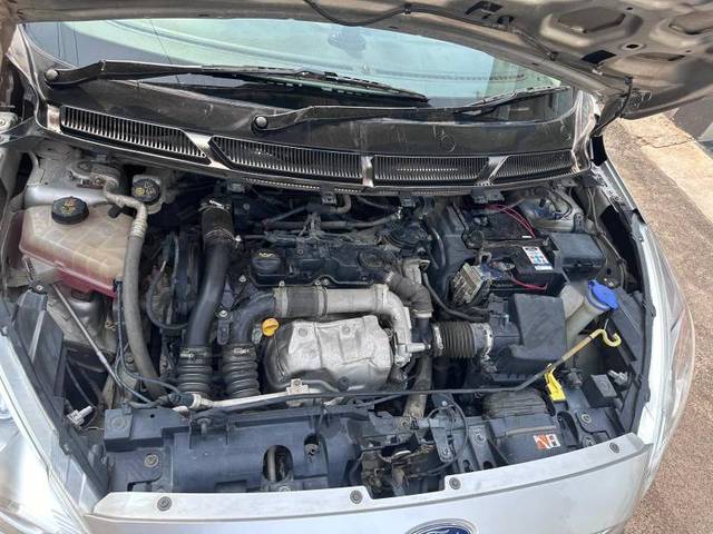 https://images10.gaadi.com/usedgaadi-sellcar/UsedCar/e5d88b09a/5ff4c3ff-56b7-4fee-ab80-118d13d4434e.jpg?imwidth=6402