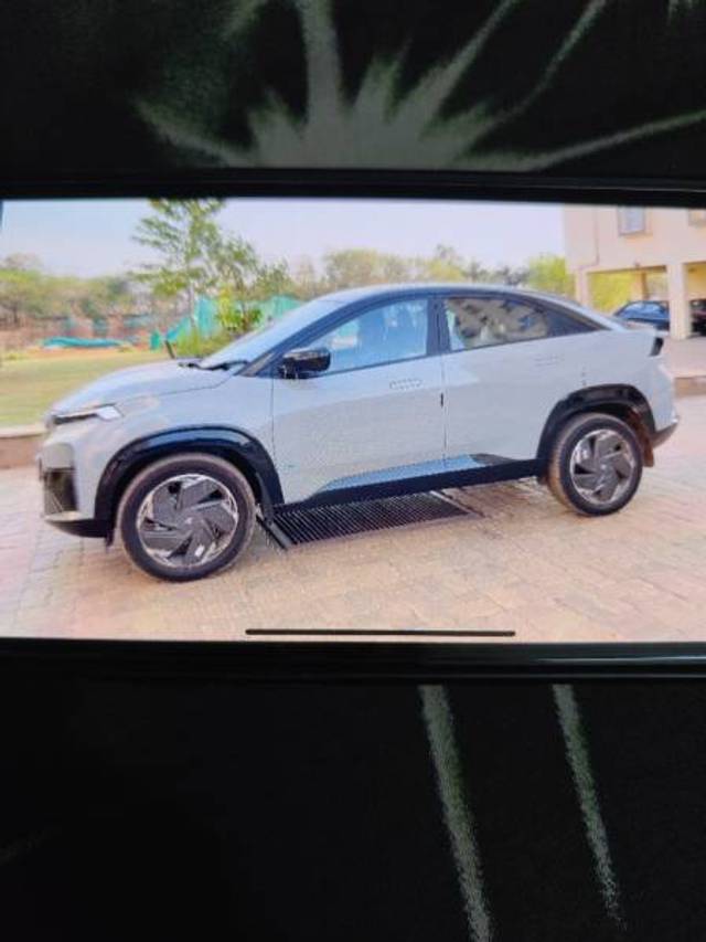 https://images10.gaadi.com/usedgaadi-sellcar/UsedCar/e5d89802a/ed77fa9c-819b-480d-a6fb-34af57e8bbbb.jpg?imwidth=6400