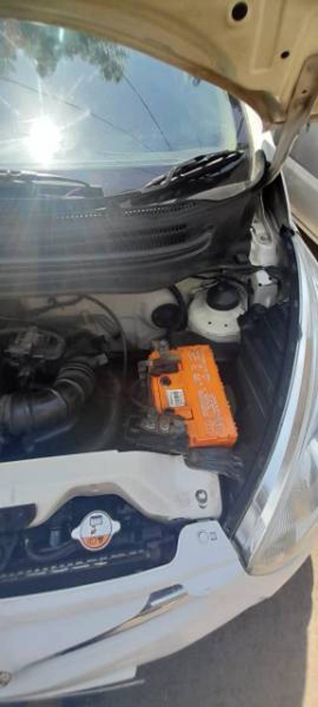 https://images10.gaadi.com/usedgaadi-sellcar/UsedCar/e5d8f105a/b523d04e-e10a-4631-ade6-2d403bbaaf1d.jpg?imwidth=6402