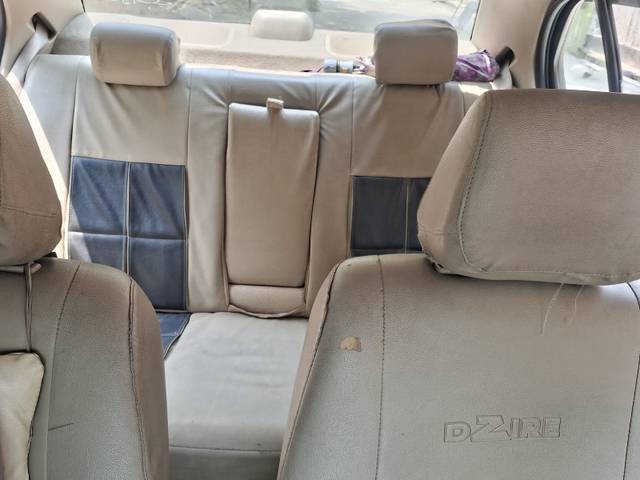 https://images10.gaadi.com/usedgaadi-sellcar/UsedCar/e5d9092da/aea70abd-8f33-4c9e-b670-baa52d3a7b37.jpeg?imwidth=6402