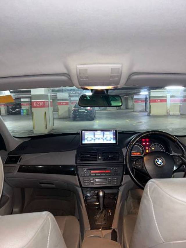 https://images10.gaadi.com/usedgaadi-sellcar/UsedCar/e5d933aea/4d744ed3-3187-40cb-8511-9799be942556.jpg?imwidth=6401