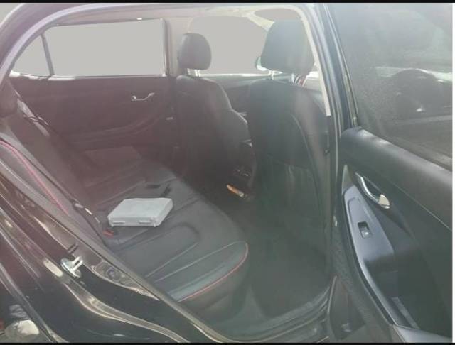https://images10.gaadi.com/usedgaadi-sellcar/UsedCar/e5d94caaa/a292a9fd-60f6-4c30-8459-c0a053ab745d.jpg?imwidth=6400