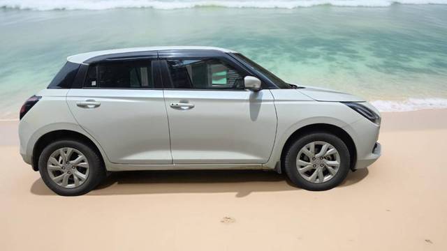 https://images10.gaadi.com/usedgaadi-sellcar/UsedCar/e5d95195a/52a87bf4-a83b-49f2-a1f7-d7b76f543087.png?imwidth=6401