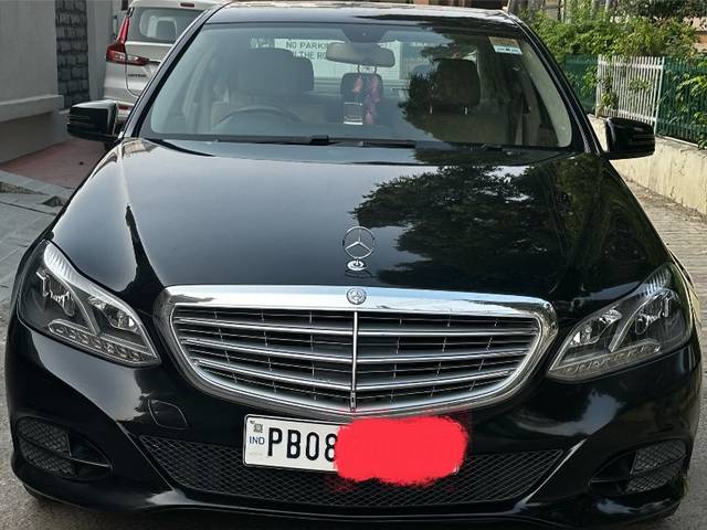 https://images10.gaadi.com/usedgaadi-sellcar/UsedCar/e5db1a41a/ee62b269-42b8-4620-8f67-07fc95cf9edc.jpeg?imwidth=6400