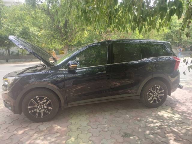 https://images10.gaadi.com/usedgaadi-sellcar/UsedCar/e5db23aba/e1220668-0801-4ad4-9b66-d25a4b031a1d.jpeg?imwidth=6401