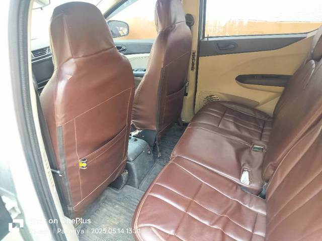 https://images10.gaadi.com/usedgaadi-sellcar/UsedCar/e5db31eda/b8c79f35-9e31-4cd2-8d45-a6d6f7b2cc01.jpg?imwidth=6401