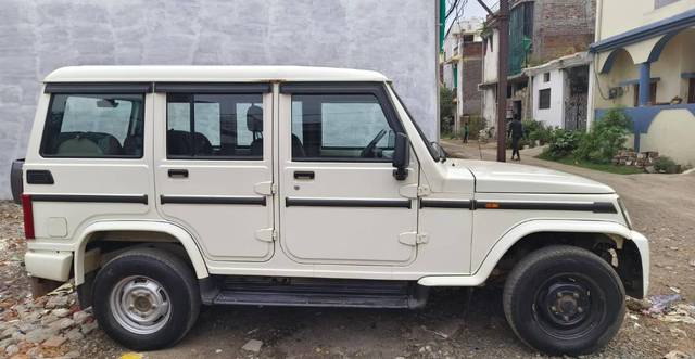 https://images10.gaadi.com/usedgaadi-sellcar/UsedCar/e5db91aaa/e1507cae-06af-4372-b535-ba0f734d64a2.jpg?imwidth=6401