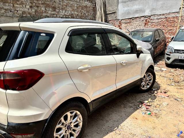 https://images10.gaadi.com/usedgaadi-sellcar/UsedCar/e5dc54a2a/269c8396-274c-4607-8fe8-65b241bc44b9.jpg?imwidth=6402