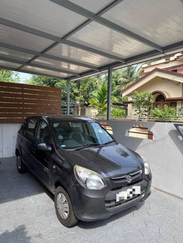 https://images10.gaadi.com/usedgaadi-sellcar/UsedCar/e5dcaaa6a/608633cc-9349-4c6f-8c2a-0e4d20c9fa5e.jpg?imwidth=6400