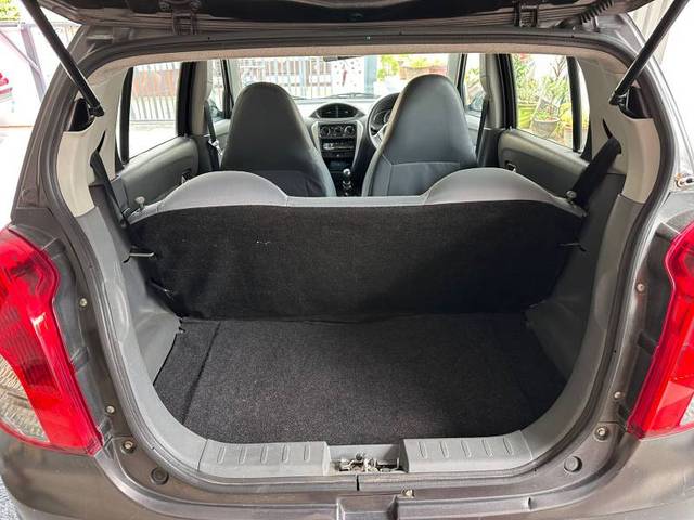 https://images10.gaadi.com/usedgaadi-sellcar/UsedCar/e5dcaaa6a/dbe94ba4-e785-49bf-a80a-00bd3782f69a.jpg?imwidth=6401