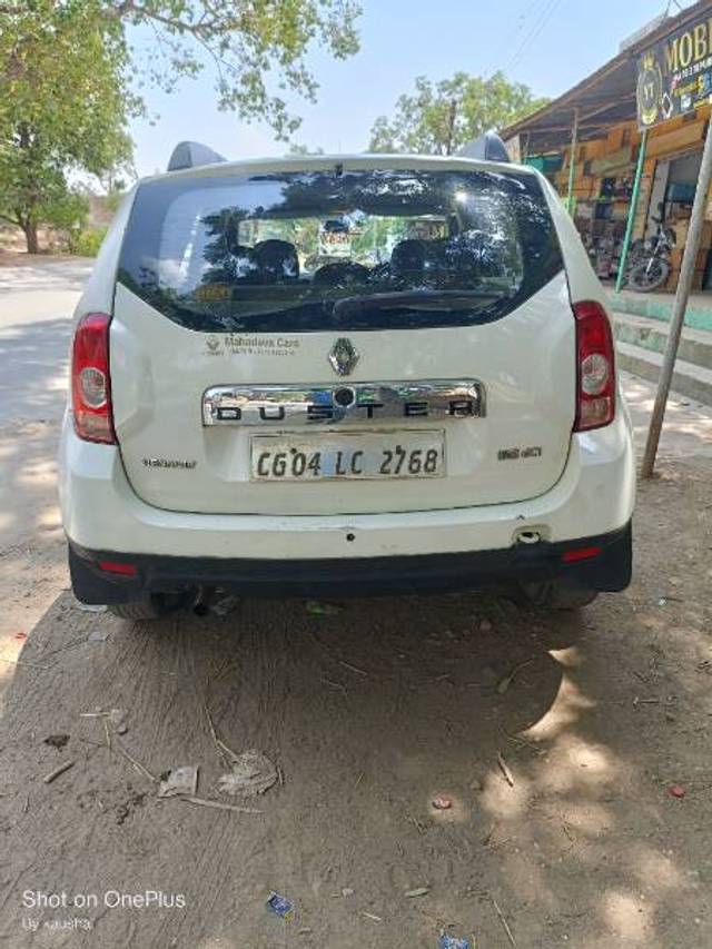 https://images10.gaadi.com/usedgaadi-sellcar/UsedCar/e5dd456da/268e9adb-9e72-498a-93ed-e726df0e8f82.jpg?imwidth=6402