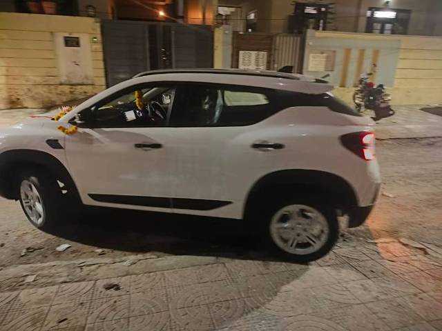 https://images10.gaadi.com/usedgaadi-sellcar/UsedCar/e5ddf335a/3cacb777-c23a-4e44-bb59-9373f7dc71a9.jpeg?imwidth=6401