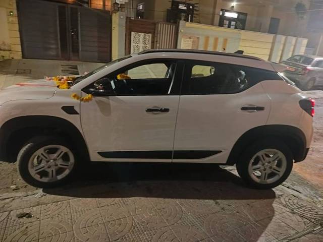 https://images10.gaadi.com/usedgaadi-sellcar/UsedCar/e5ddf335a/cf6dae2c-b4bb-496e-ab21-396d499b16cc.jpeg?imwidth=6402