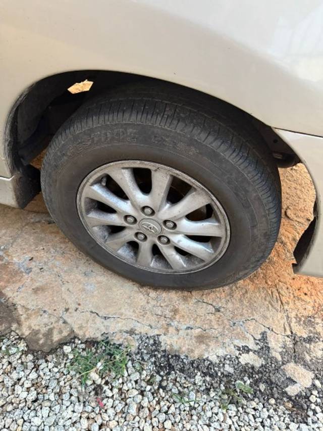 https://images10.gaadi.com/usedgaadi-sellcar/UsedCar/e5de8e74a/40e30064-9751-4418-a5be-cade79aca520.jpeg?imwidth=6402