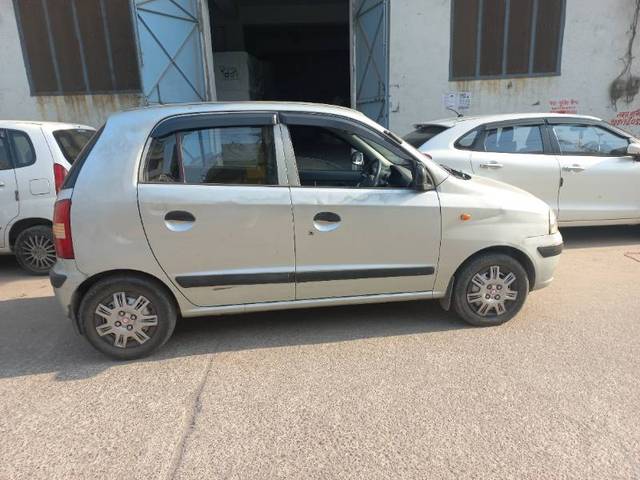 https://images10.gaadi.com/usedgaadi-sellcar/UsedCar/e5e00970a/b84e0135-6d4c-4c47-8681-9a4c270633ad.jpg?imwidth=6402