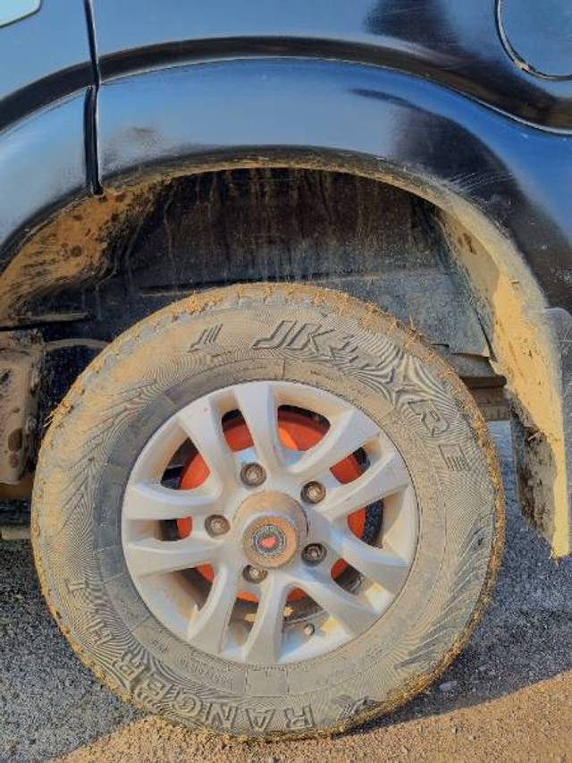 https://images10.gaadi.com/usedgaadi-sellcar/UsedCar/e5e09cc7a/7a5e1ef2-c0f6-4efe-a6b2-4dd9efcc59e3.jpg?imwidth=6401