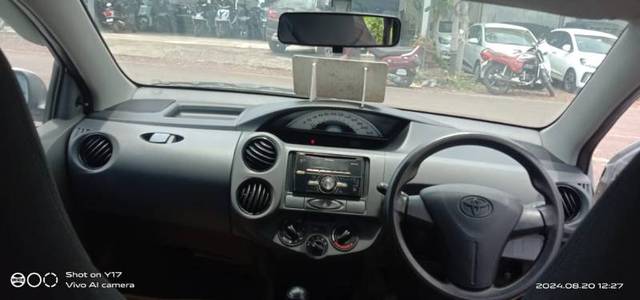 https://images10.gaadi.com/usedgaadi-sellcar/UsedCar/e5e15657a/600971fb-6761-479f-a1e2-a47945acde11.jpg?imwidth=6402