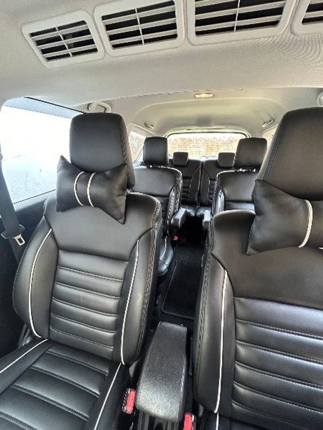 https://images10.gaadi.com/usedgaadi-sellcar/UsedCar/e5e1716fa/646bac6d-a5b0-45ef-9346-cebc02f72e7c.jpeg?imwidth=6401