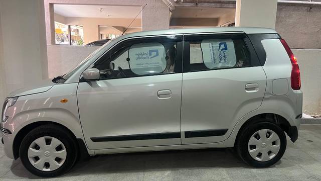 https://images10.gaadi.com/usedgaadi-sellcar/UsedCar/e5e321d6a/3c66f500-0cd2-40fd-8952-209aaa97721f.jpg?imwidth=6401
