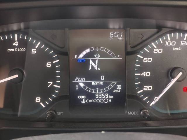 https://images10.gaadi.com/usedgaadi-sellcar/UsedCar/e5e33d92a/09425250-ab70-4a81-a203-85be943edce6.jpg?imwidth=6401