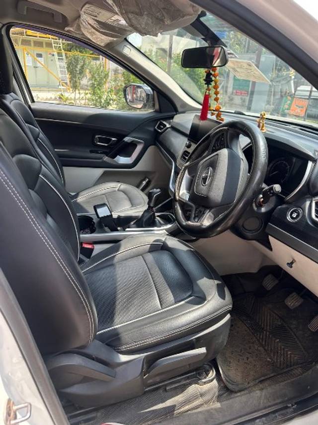 https://images10.gaadi.com/usedgaadi-sellcar/UsedCar/e5e36d64a/cae327af-172f-45c2-ace1-e70695e4a732.jpeg?imwidth=6402