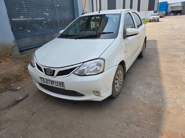 https://images10.gaadi.com/usedgaadi-sellcar/UsedCar/e5e39512a/70298ba5-91ae-4758-aee4-f6233ab1084e.jpg?imwidth=6400