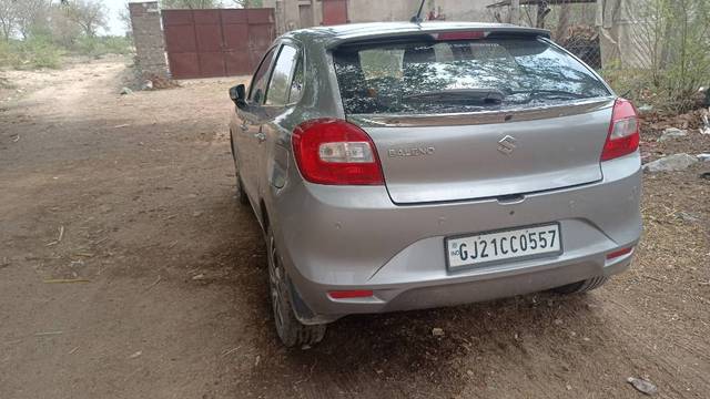 https://images10.gaadi.com/usedgaadi-sellcar/UsedCar/e5e4409fa/025a9095-41f7-4fe0-ab9e-a1036e035ae3.jpg?imwidth=6401