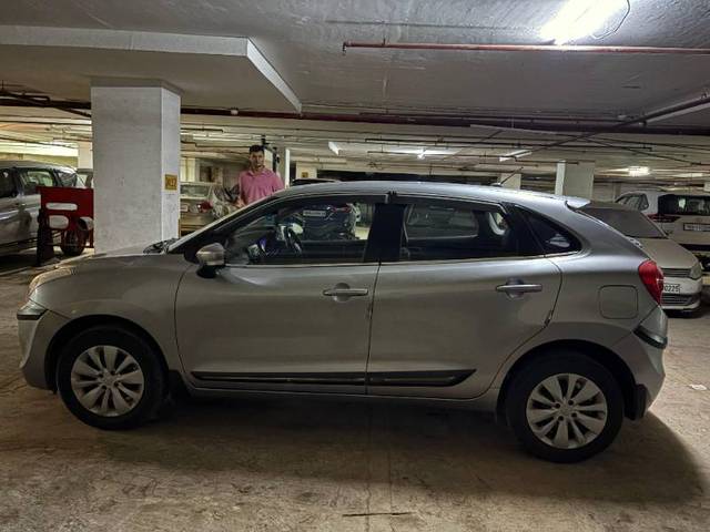 https://images10.gaadi.com/usedgaadi-sellcar/UsedCar/e5e5f1b7a/4ead8971-ae5b-4c7f-b65c-cf433fef276a.jpg?imwidth=6402