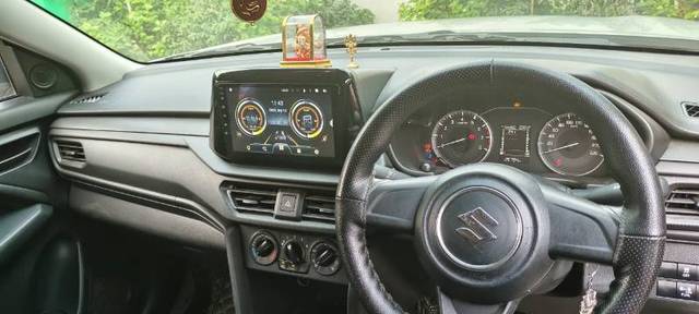 https://images10.gaadi.com/usedgaadi-sellcar/UsedCar/e5e6ea02a/cdd39009-ab68-43c2-9e01-90fd4ca4ea09.jpg?imwidth=6401
