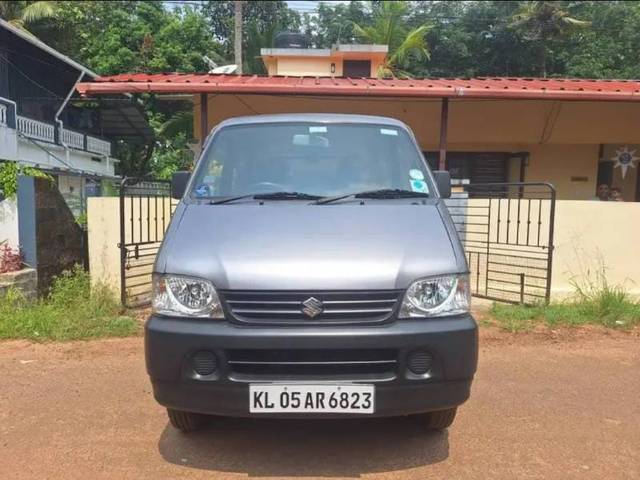 https://images10.gaadi.com/usedgaadi-sellcar/UsedCar/e5e72952a/16c04fc0-2c47-4ea2-9305-2cd4db81f2f6.jpg?imwidth=6400