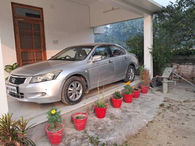 https://images10.gaadi.com/usedgaadi-sellcar/UsedCar/e5e73049a/b4583ab9-306d-48bb-abd8-5e1553a59b97.jpg?imwidth=6401