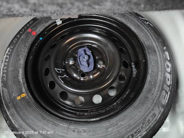 https://images10.gaadi.com/usedgaadi-sellcar/UsedCar/e5e7897ca/15708bc9-1248-4da8-a960-a26da91216d6.jpg?imwidth=6402