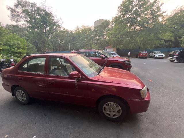 https://images10.gaadi.com/usedgaadi-sellcar/UsedCar/e5e7a66ea/fe13eeac-0f18-417d-b68b-c8838ee98168.jpg?imwidth=6402